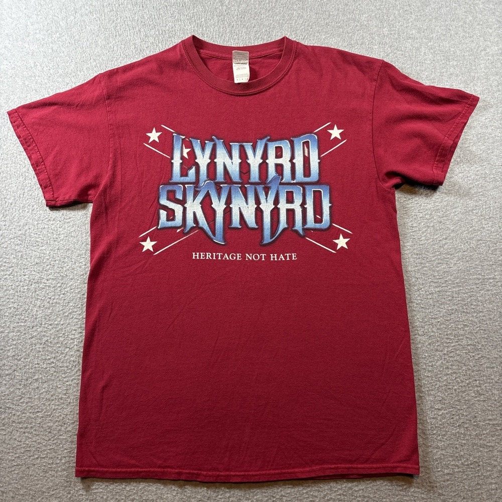 Lynyrd Skynyrd T-shirt 2018 Farewell Tour Heritage Not Hate Mens Size Medium Red